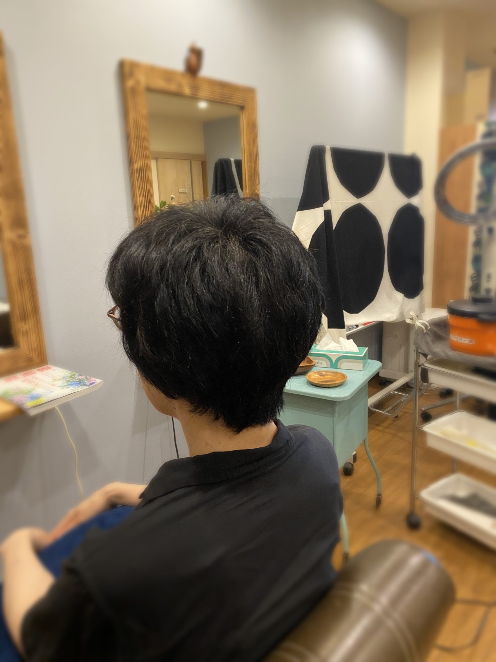 おさまる髪