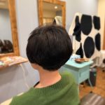 ツヤがありながらパーマをかけたような